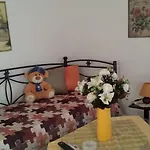 εύα